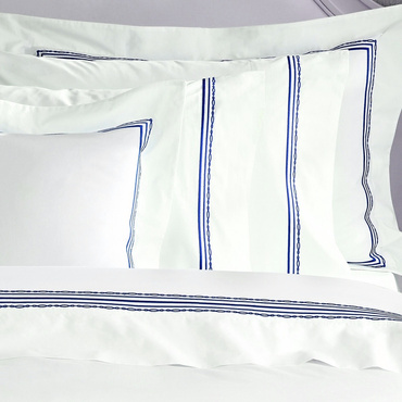 Poszewka perkalowa z plisą Valeron Atlas Navy