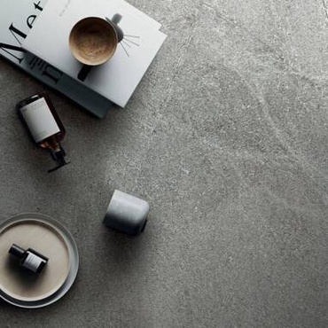 ABK Atlantis Grey Hammered - płytka ceramiczna/gres 15x60x5 cm rett. 20 mm elemento L grip