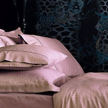 Poszewka żakardowa Valeron Crocodile Powder Pink Ostatnie Sztuki