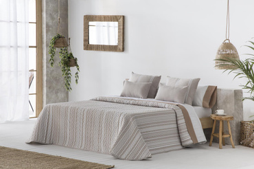Narzuta żakardowa JVR Tejidos Soller Beige