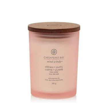 Świeca zapachowa Chesapeake Bay Candles Stillness + Purity Rose Water średnia