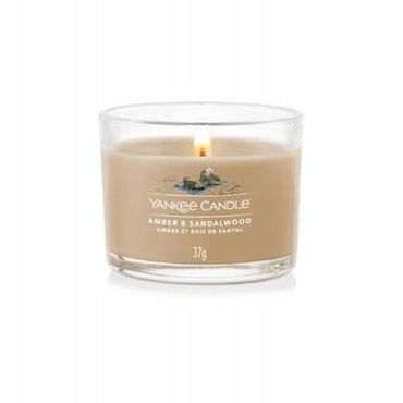 Świeca zapachowa Yankee Candle Amber & Sandalwood mini